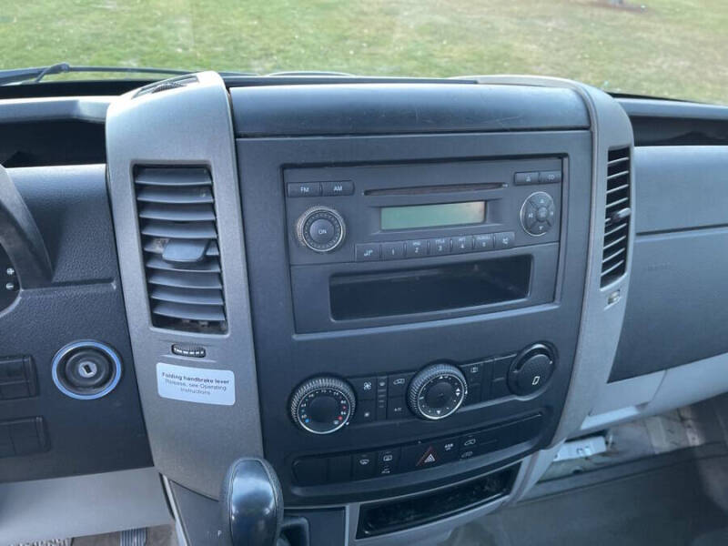 2011 Freightliner Sprinter 2500