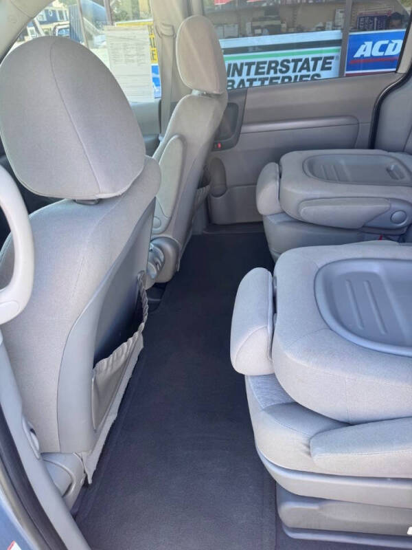 2010 Kia Sedona