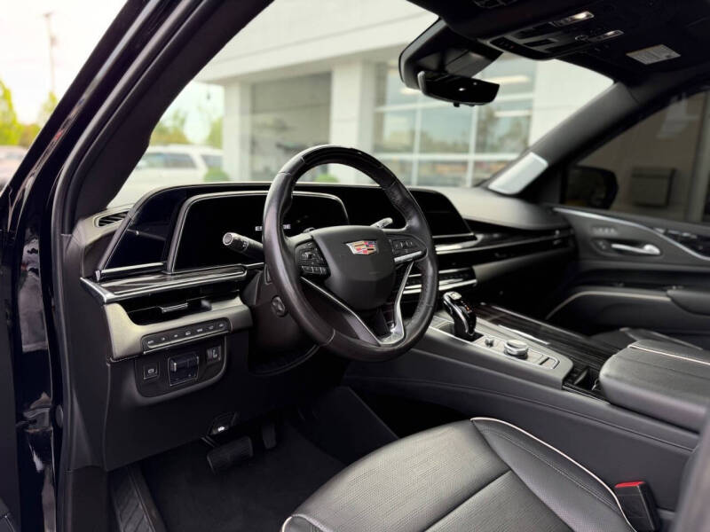 2021 Cadillac Escalade Sport