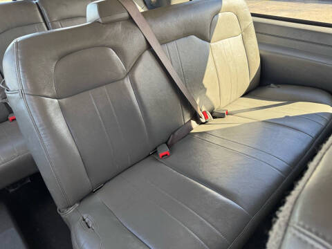 2022 Chevrolet Express LS 3500