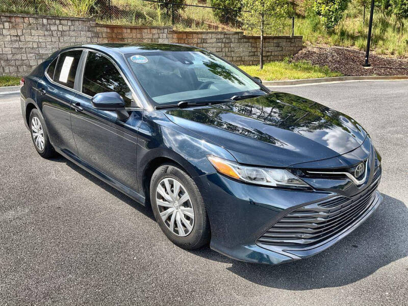 2019 Toyota Camry for sale at Friendly Auto Gallery in Cumming GA