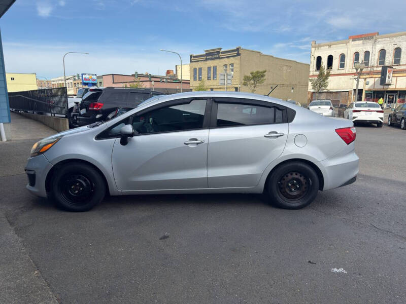 2016 Kia Rio LX