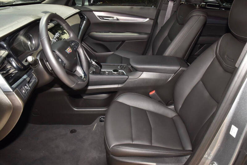 2024 Cadillac XT6 Luxury