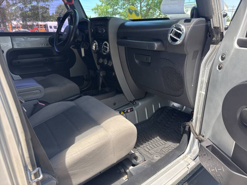 2009 Jeep Wrangler Unlimited X