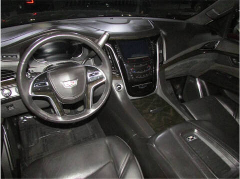 2018 Cadillac Escalade ESV Platinum