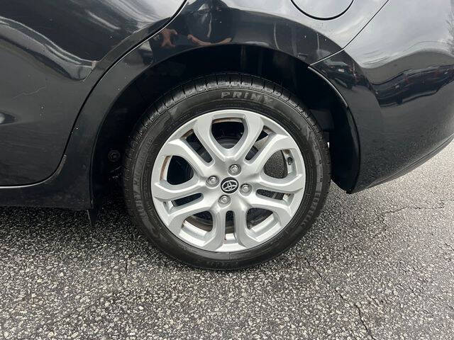 2017 Toyota Yaris iA