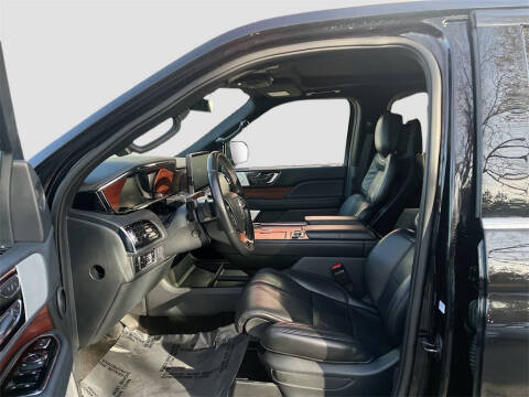 2023 Lincoln Navigator L Reserve