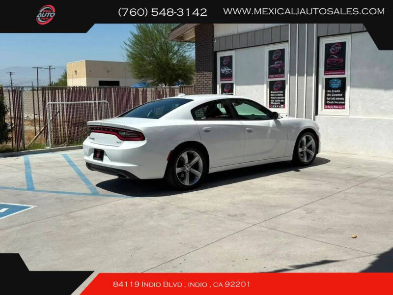 2017 Dodge Charger SXT