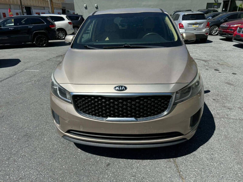 2017 Kia Sedona LX
