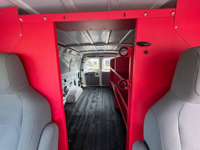 2013 Ford E-Series E-250