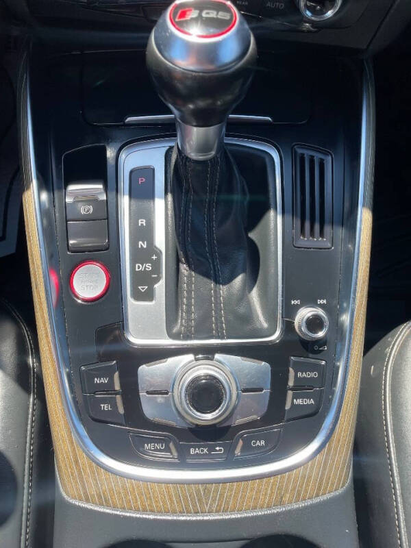 2015 Audi SQ5 3.0T quattro Premium Plus
