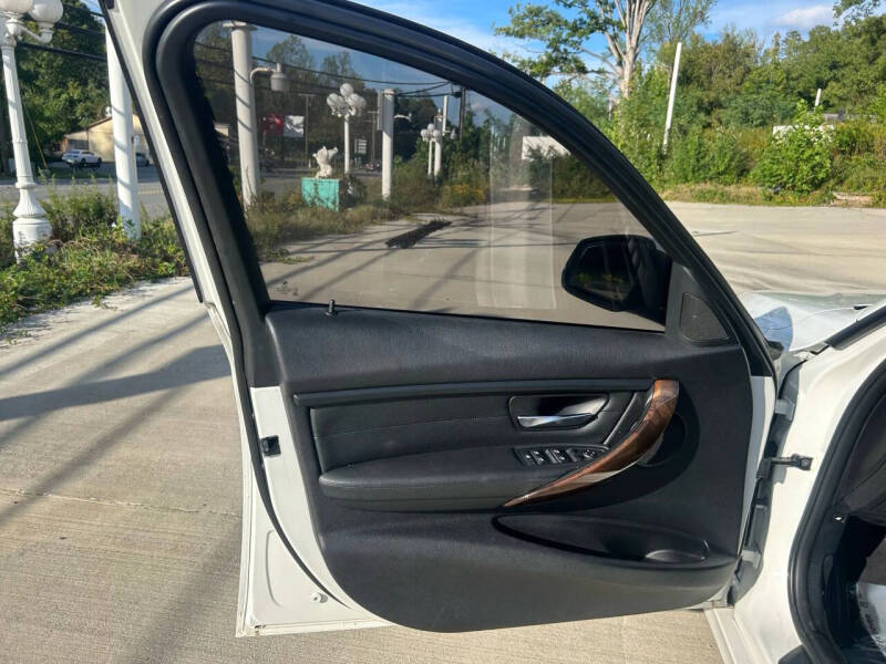 2014 BMW 3 Series 328i