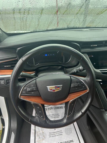 2021 Cadillac XT5 Premium Luxury