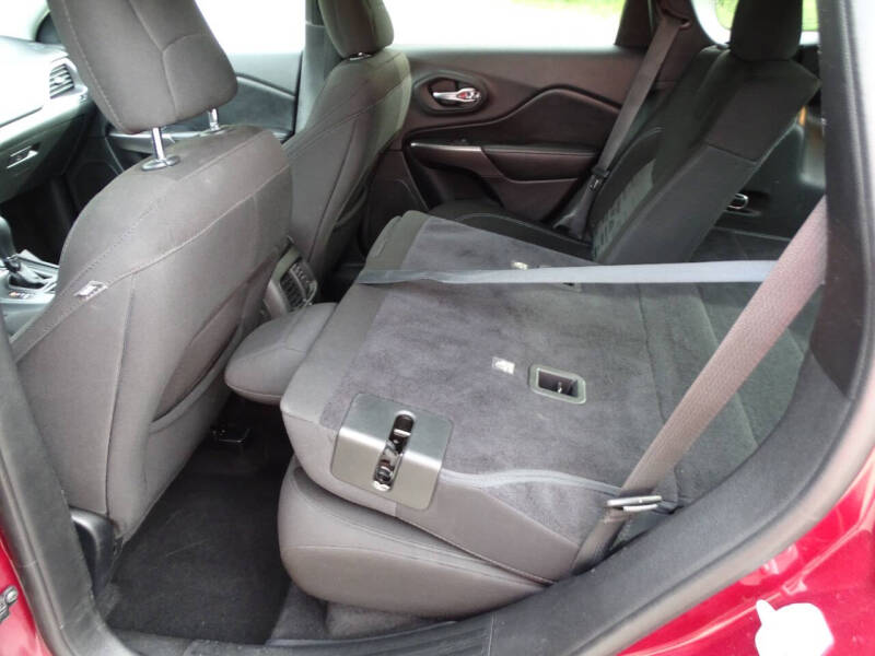 2019 Jeep Cherokee Latitude