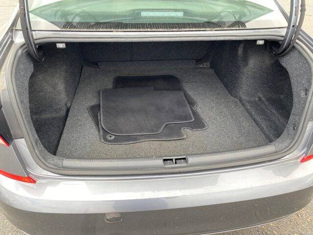 2022 Volkswagen Passat Limited Edition