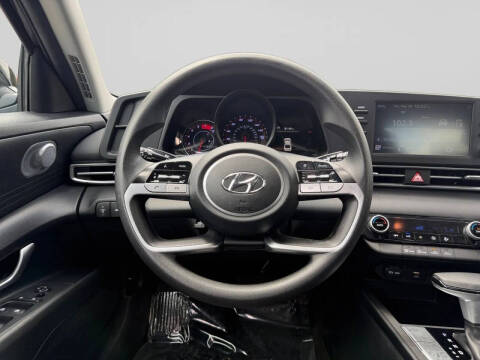 2022 Hyundai Elantra
