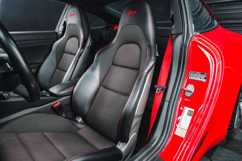 2018 Porsche 911