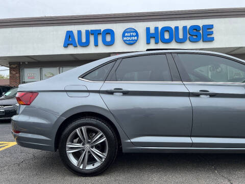2019 Volkswagen Jetta R-Line