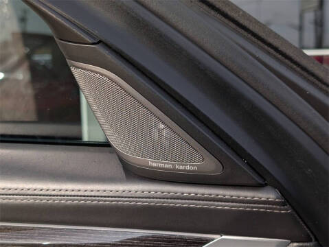 2019 BMW 7 Series 740i