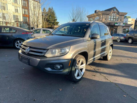 2016 Volkswagen Tiguan for sale at CAR NIFTY in Seattle WA