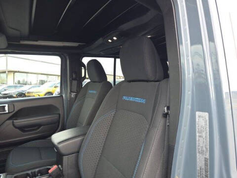 2025 Jeep Wrangler Rubicon 4xe
