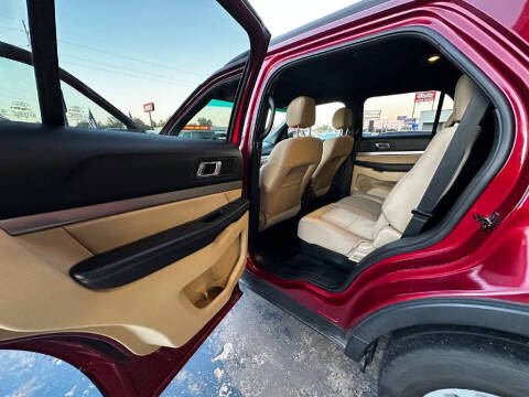 2016 Ford Explorer