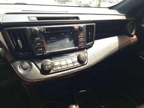 2018 Toyota RAV4 SE