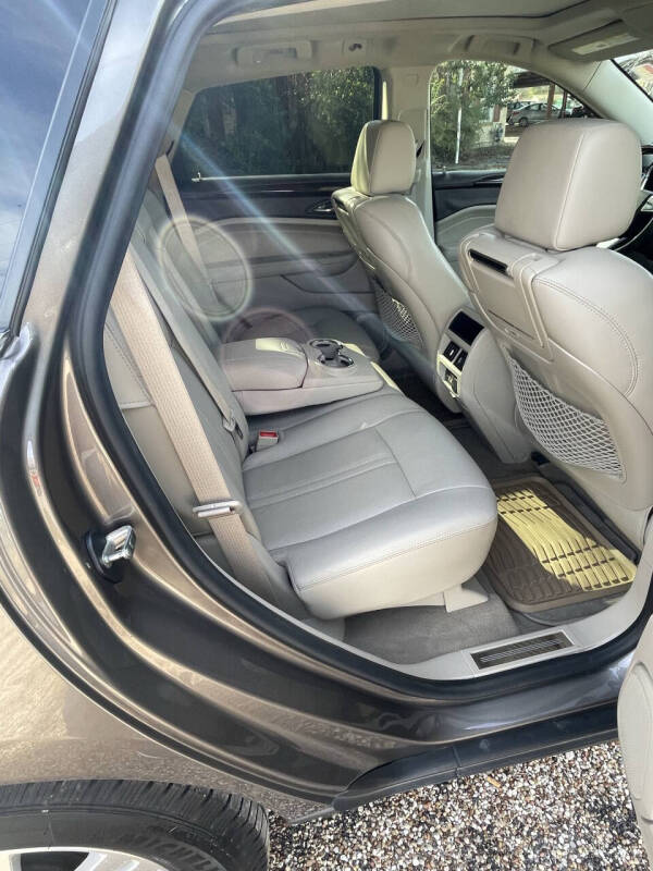 2011 Cadillac SRX Performance Collection