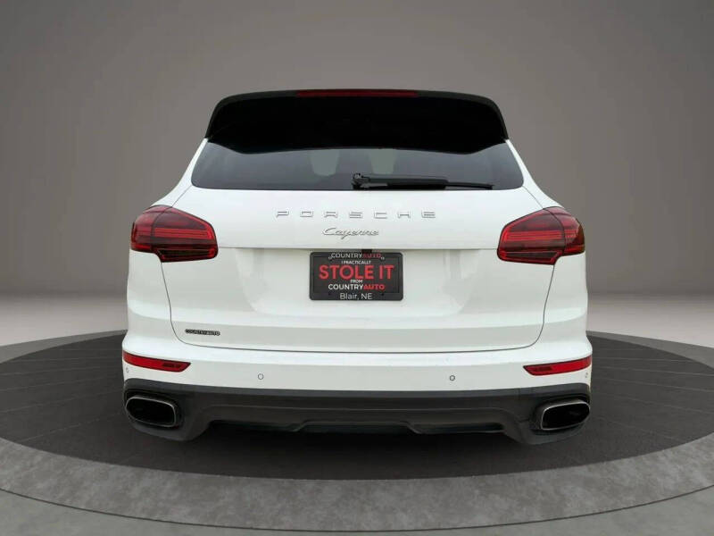 2017 Porsche Cayenne