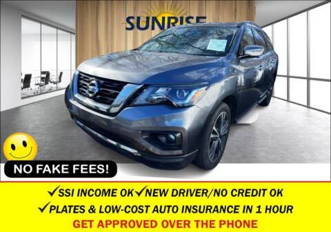2020 Nissan Pathfinder for sale at AUTOFYND in Elmont NY