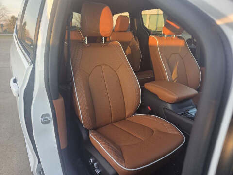 2026 Chrysler Pacifica Pinnacle