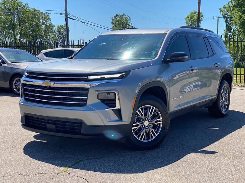 2025 Chevrolet Traverse LT