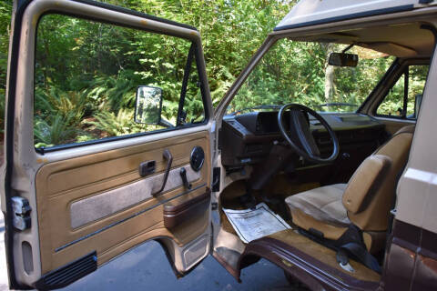 1984 Volkswagen Vanagon Camper