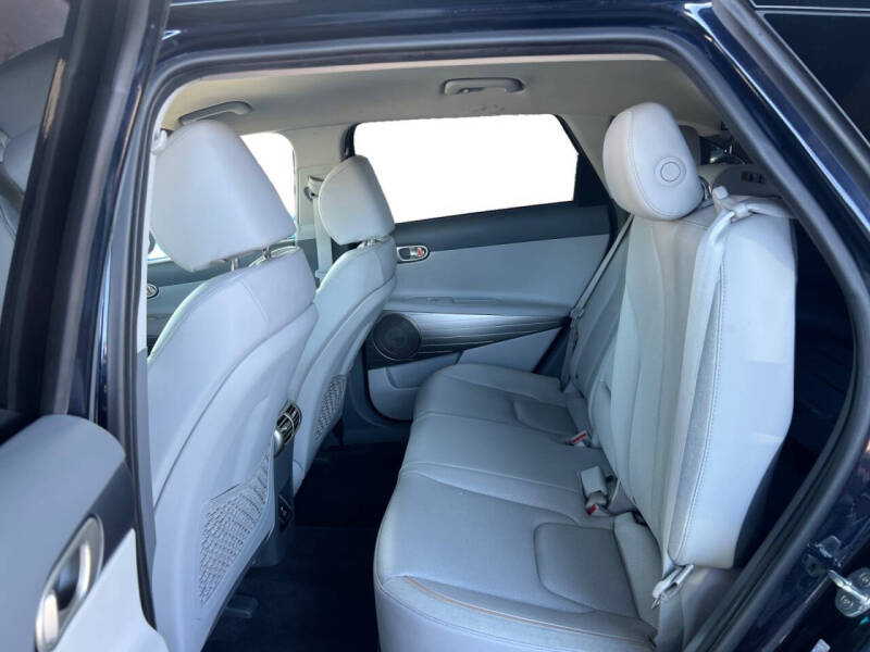 2022 Hyundai Nexo Blue