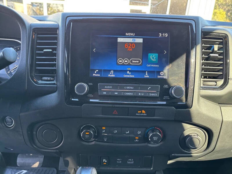 2023 Nissan Frontier