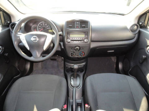 2015 Nissan Versa