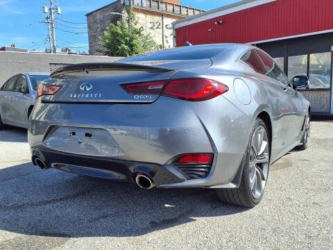 2017 Infiniti Q60 Red Sport 400
