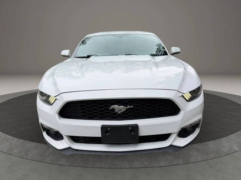 2017 Ford Mustang