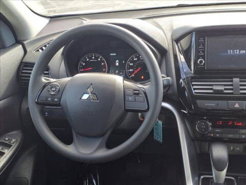 2024 Mitsubishi Eclipse Cross ES