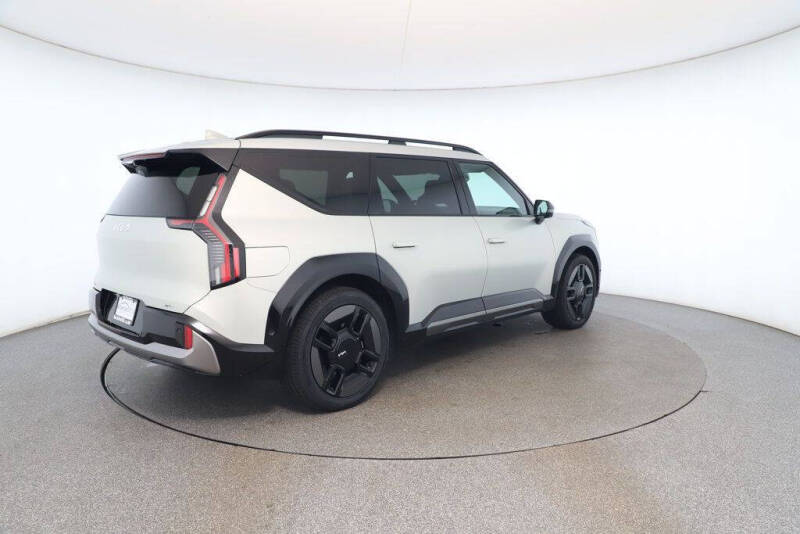 2024 Kia EV9 GT-Line