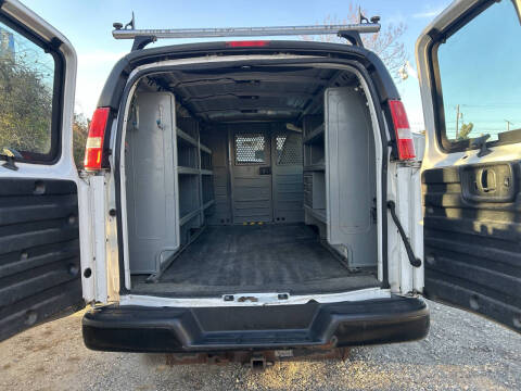 2016 GMC Savana 2500