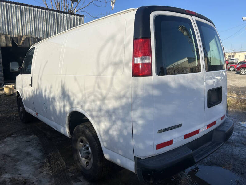 2018 Chevrolet Express 2500