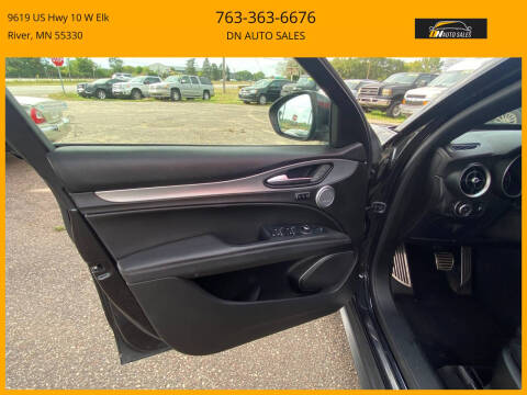 2018 Alfa Romeo Stelvio Ti Sport