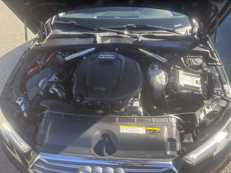 2019 Audi A4 Premium Plus 40 TFSI