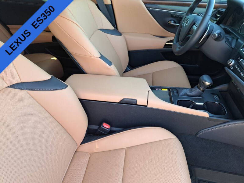 2025 Lexus ES 350