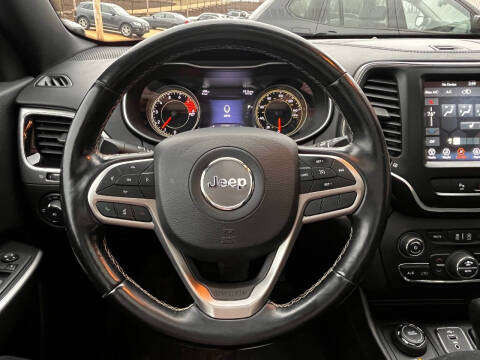 2021 Jeep Cherokee Latitude Lux