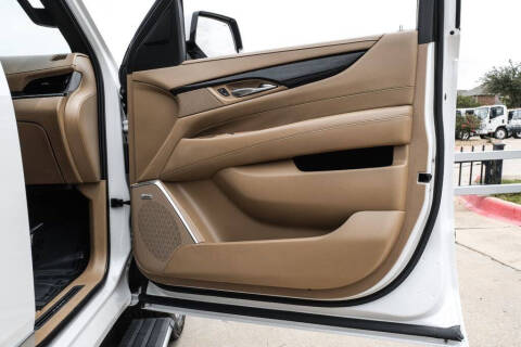 2019 Cadillac Escalade Platinum