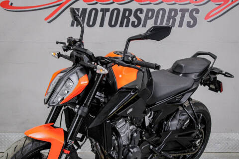 2021 KTM 890 Duke