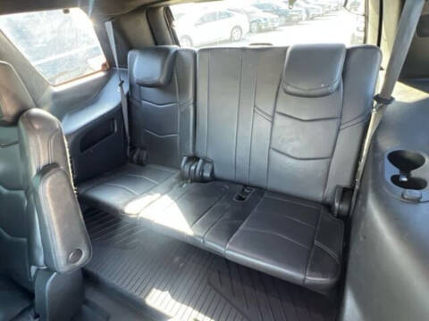 2018 Cadillac Escalade Platinum