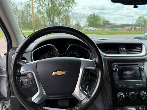 2017 Chevrolet Traverse LT